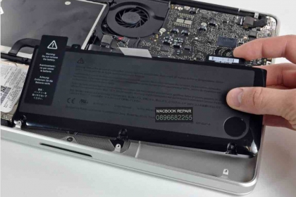 Thay thế pin (battery) MacBook Pro 15
