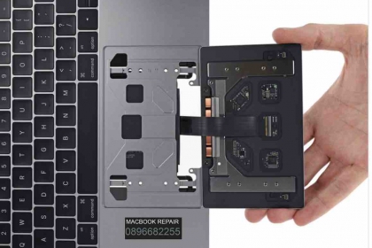 Thay bàn di chuột MacBook Pro 13